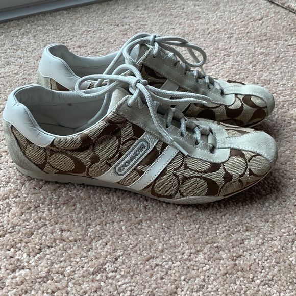 Coach Katelyn size 7 tan sneakers - Picture 1 of 8